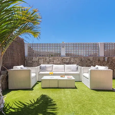 Chil - Luxury With Heated Pool And Bbq 빌라
