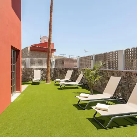 Chil - Luxury With Heated Pool And Bbq Villa *