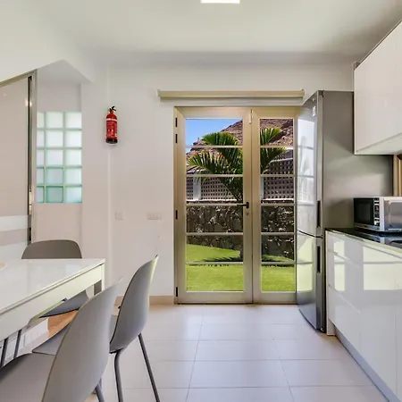 Chil - Luxury With Heated Pool And Bbq Villa Mogán