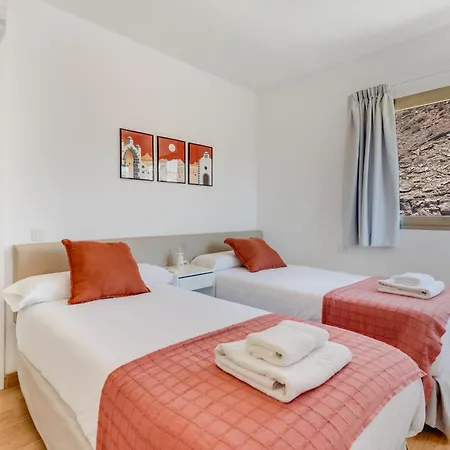 Chil - Luxury With Heated Pool And Bbq Villa *