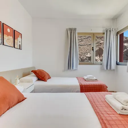 Chil - Luxury With Heated Pool And Bbq 빌라